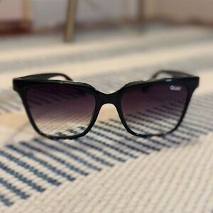 Quay gradient sunglasses